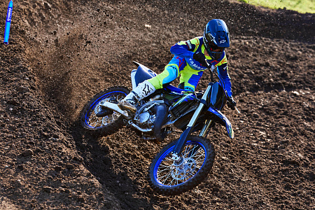 Мотоцикл Yamaha YZ125 Monster
